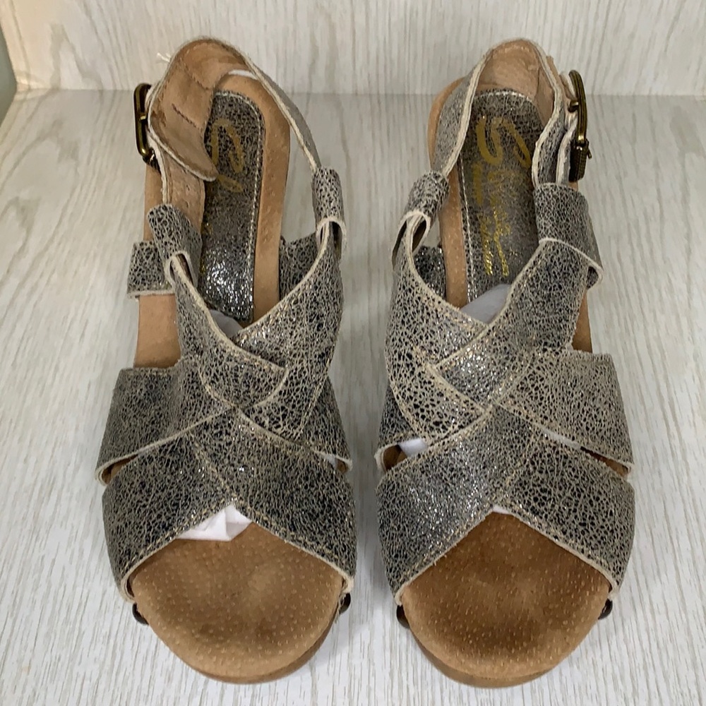 Sbicca wood bottom platform sling back